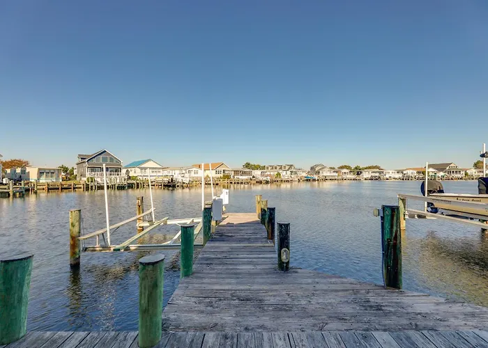 Dock, Pool Access! Waterfront Haven In Ocean Ocean City